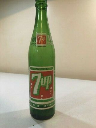 Vintage 7 Up 16 Oz Green Glass Soda Pop Bottle Chicago,  Il