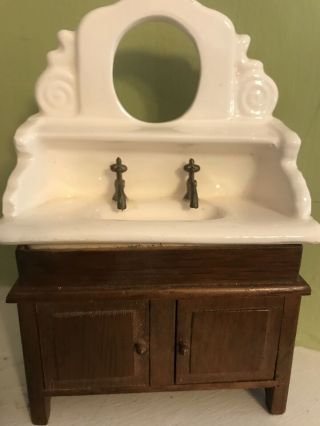 Handicraft Design Dollhouse Furniture Vintage Bathroom Porcelain Sink & Vanity