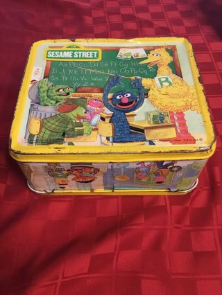 Vintage 1979 Sesame Street Metal Lunch Box Aladdin Complete With Thermo Bottle.