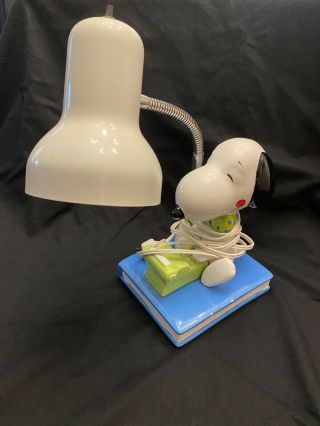 Vintage Ceramic Snoopy Peanuts Desk Lamp Light Typewriter