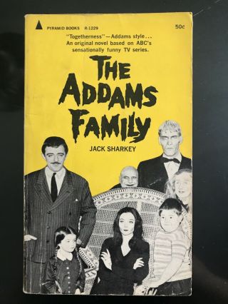 Vintage Paperback The Adams Family Jack Sharkey Pyramid 1st Print 1965 Tv Tie - In