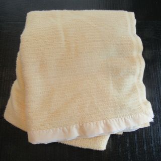 Vintage Beacon Yellow Waffle Weave Blanket Satin Binding Double Usa Thermal