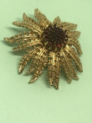 Sarah Coventry Vintage Flower Brooch Pin Amber Glass Centre Jewellery 3