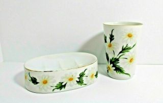 Vintage Lefton Daisy Daisies Soap Dish,  Cup Bathroom Set Porcelain 1368 1369