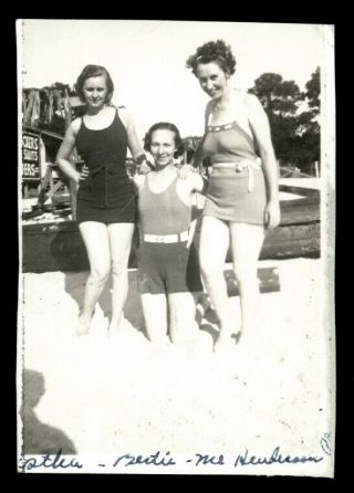 Vintage Pretty Flappers Snapshot Photo 1930s Bathing Suit Pose
