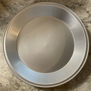 Vtg Wearever 9”x1.  25” Pie Pans Plates Dishes Aluminum 2844 Metal Usa