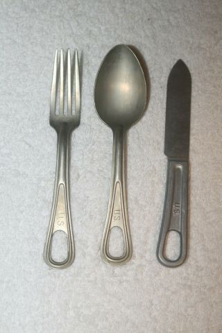 Vintage Assorted U.  S.  Military Flatware Knife Fork And Spoon From Mess Kit