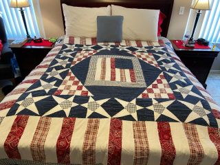 Vintage Handmade Patchwork Quilt Queen Red White Blue American Flag Abt 30 - 40yrs
