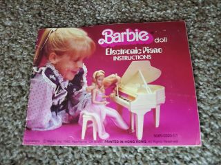 1982 Mattel Barbie Electronic Piano Instructions Booklet