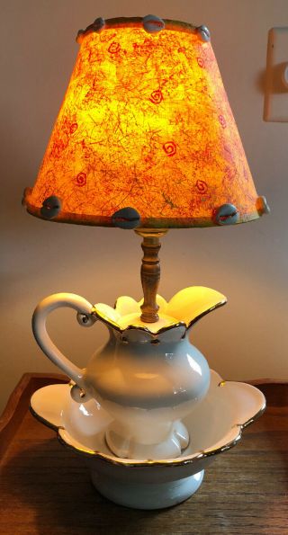 Vintage White Ceramic Pitcher & Bowl Electric Table Lamp