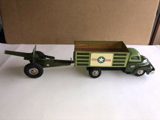 Vintage Sss Japan Tin Litho Friction U.  S.  Army Green Truck Dump Towing Howitzer