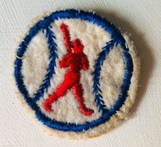 Vintage 1 - 3/4” Round Baseball Player Embroidered Cloth Patch Red White Blue Wool