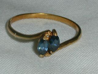 Vintage 14k Yellow Gold Ring With Sapphires - Size 7 1/4 - 1.  3 Grams