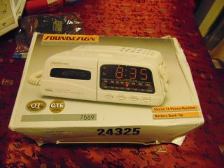 Soundesign Clock Radio Cassette Phone Alarm Model 7569I Vintage Beige 2