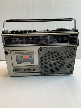 General Electric 3 - 5214a Am Fm Cassette Recorder Radio Boombox Battery Ge Vtg Ac