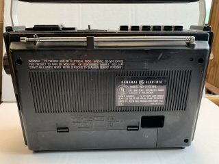 General Electric 3 - 5214A AM FM Cassette Recorder Radio Boombox Battery GE Vtg AC 2