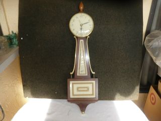 Seth Thomas Banjo Clock Homestead.  Model Vintage
