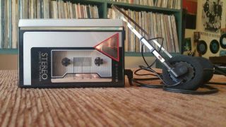 Vintage Sanyo Mgp10 Stereo Cassette Player Retro Walkman W/ Headphones