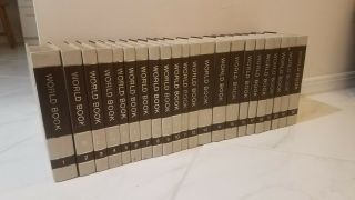 The World Book Encyclopedia Complete Set 22 Volumes 1975 vintage collectible 3