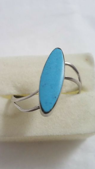 Vintage Sterling Silver / Turquoise Ladies Navajo Ring Size 7