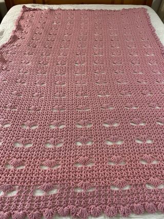 Vintage Handmade Hand Crochet Shell Pattern Afghan Throw Rose Pink 50 " X 72 492