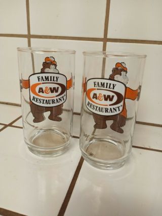 2 Vintage A & W ROOT BEER Family Restaurant Glass Bear Hugging Glass ' s tub 2 2