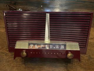 Vintage Westinghouse Tube Radio Model H - 436t5 - Bakelite Maroon -