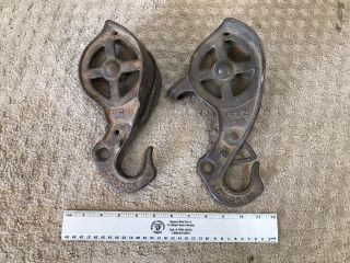 Set Of 2 Vintage Cast Iron Pulley Louden 1522 & 1033 Hay Trolley