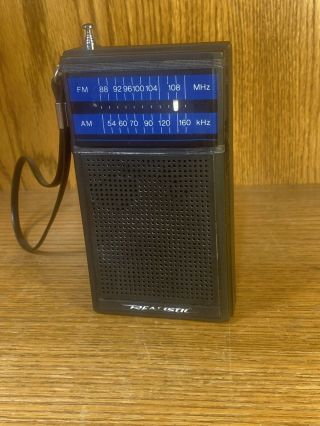 Vintage Radio Shack Realistic Am/fm Pocket Radio Model No.  12 - 636 Read