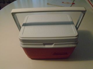 Vintage Rubbermaid Red Cooler Lunch Box Six Pack Ice Chest No.  0836 Made In Usa
