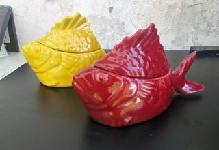 Vintage Bauer Pottery Chicken Of The Sea Tuna Baker Red & Yellow Salad Server