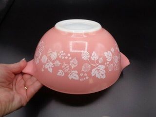 Vintage Pink Gooseberry Pyrex Cinderella Bowl 442 - 1 1/2 Quart