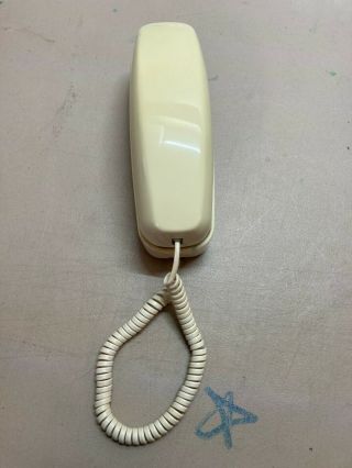 Vintage Retro Southwestern Bell Freedom Phone Landline Corded Beige HAC FM1000 2