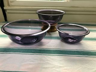 Set Of 3 Vintage Pyrex Purple Amethyst Mixing Bowls Nesting Vintage 322 323 325