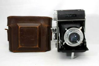 Vintage Minolta Folding Camera W/1:3.  5 Lens Shutter Jp008g