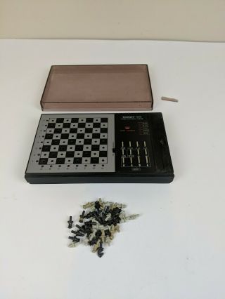 Vintage Radio Shack Tandy 1650 Computerized Sensory Chess.  Read Descript
