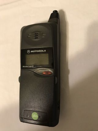 Vintage Motorola Microtac 650 Flip Phone With Retractable Antenna