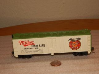 Rare Vintage Tyco Ho Scale Miller High Life Beer Billboard Reefer With Kadees