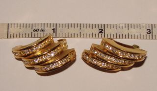 VINTAGE CHRISTIAN DIOR CLIP EARRINGS CRYSTAL Rhinestone SIGNED Gold TONE CRYSTAL 2