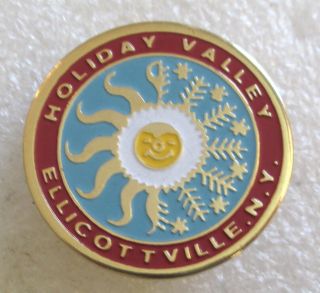 Holiday Valley Ski Resort Skiing Souvenir Collector Pin - Ellicottville,  York