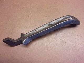 Vintage Cast Iron Wood Or Coal Stove Shaker Grate Handle Lid Lifter Tool 6 1/2 "
