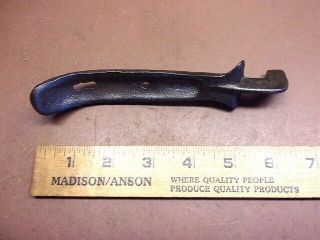 Vintage Cast Iron Wood or Coal Stove Shaker Grate Handle Lid Lifter Tool 6 1/2 