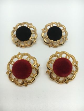 2 Vintage Avon Black Red Velvet Pierced Goldtone 1 1/4” Earrings 1285