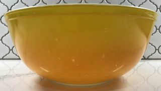 Vintage Pyrex 404 4 Qt.  Mixing Bowl - Yellow Orange Ombre Pineapple Party Chip