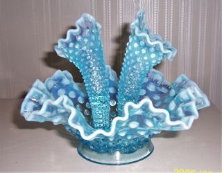 Vintage Fenton Blue Opalescent Hobnail Glass Epergne With 2 Trumpets