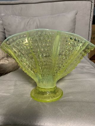 Vintage Fenton Topaz Opalescent Hobnail Large Scalloped Vaseline Glass Fan Vase