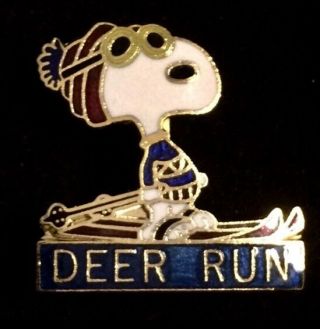 Deer Run Was Scotch Valley Lost Area 1962 - 1998 Snoopy Ski Pin York Travel