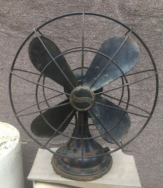Vintage Westinghouse Oscillating 12 Inch Table Fan