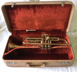 Vintage Olds Ambassador Trumpet Fullerton Newly Shop Serviced Case,  Mouthpiece