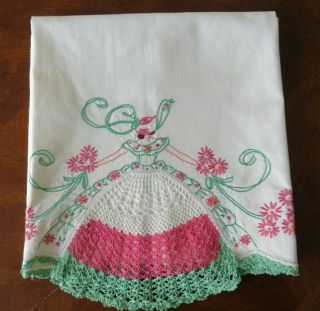 Vintage Southern Belle Embroidered Crochet Pillow Cases Estate Find Euc